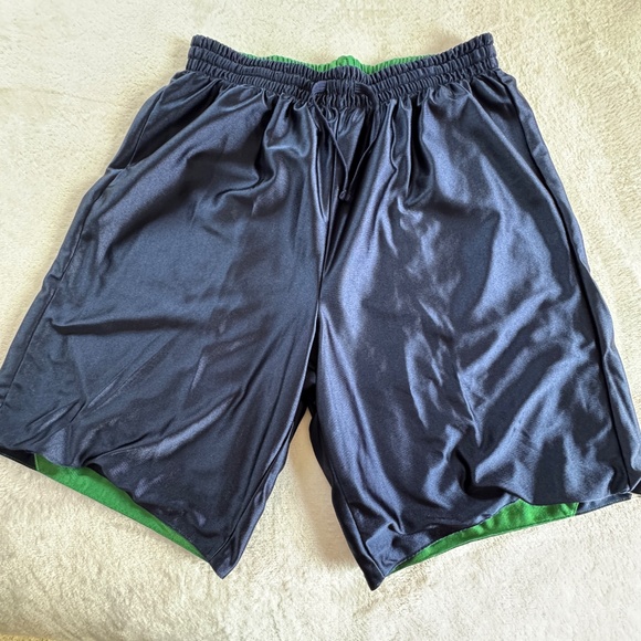 Mens Reversible Basketball shorts 2XB - Picture 6 of 9